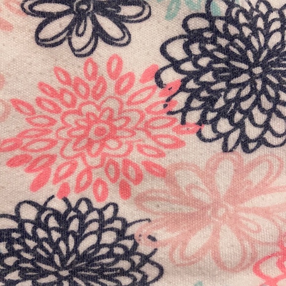 2Piece Set - Picture 4 of 8